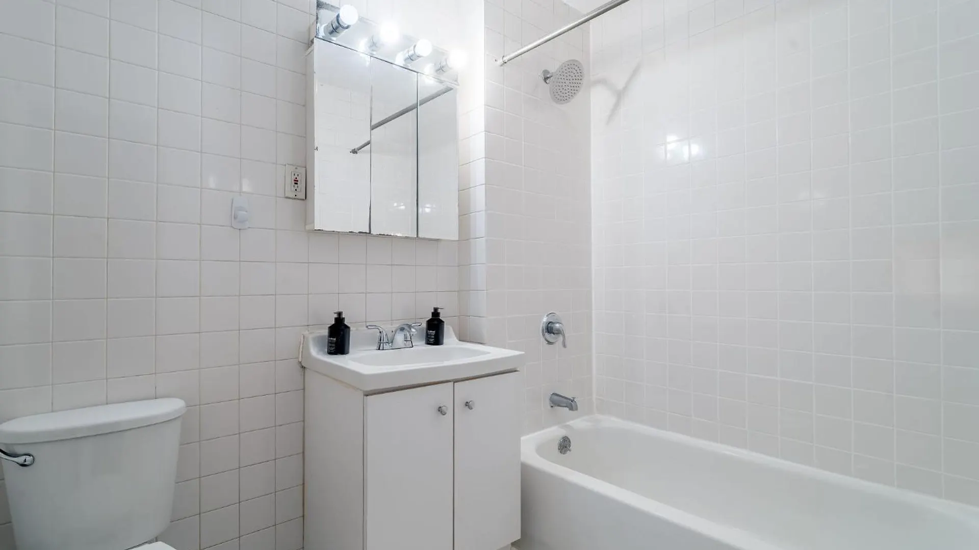 Appartement Bright 3Br 1Ba Retreat In Hells Kitchen Steps From Times Square à New York